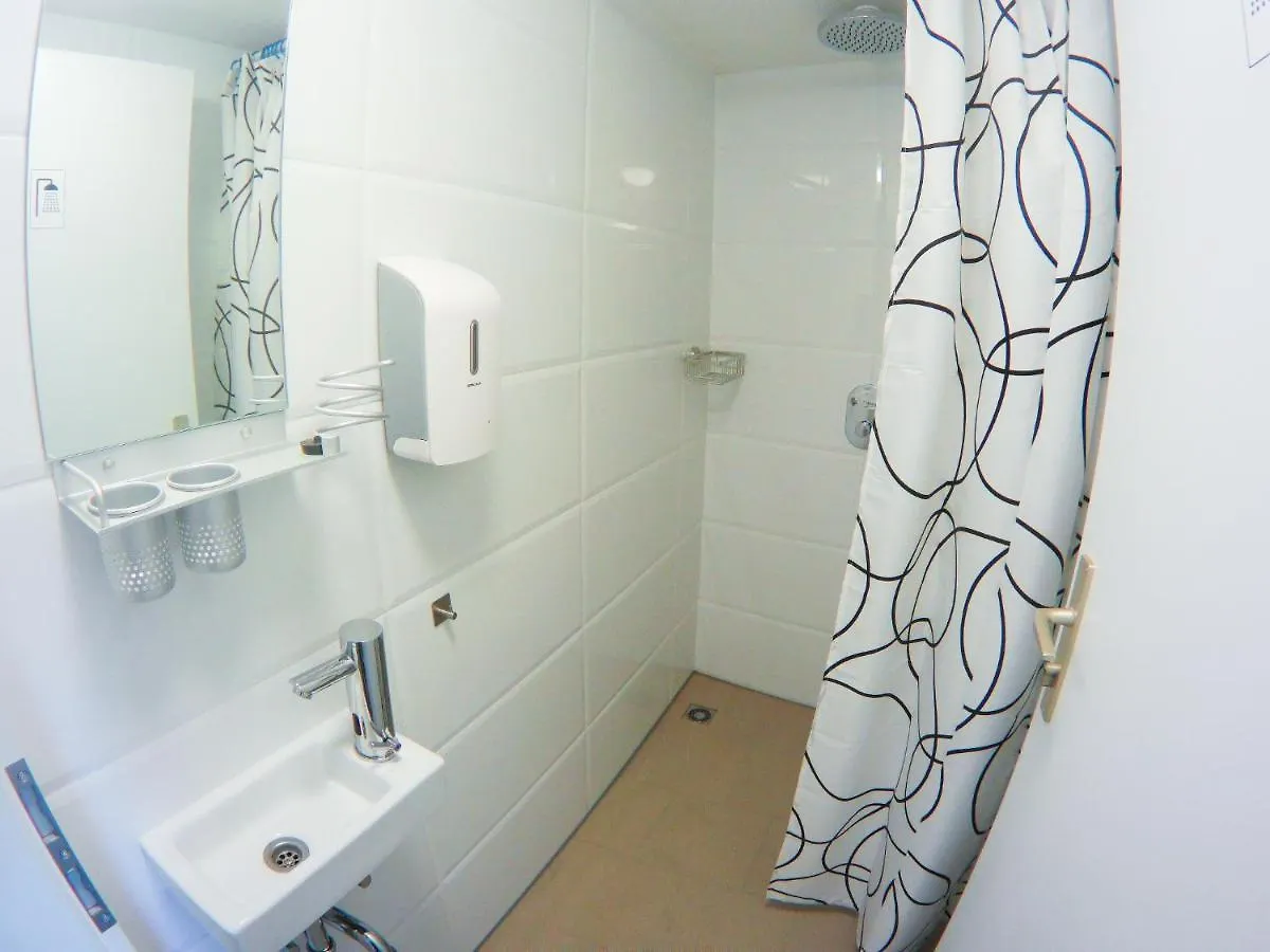 Hostel & Monteurzimmer Bei Hansezimmer Гамбург